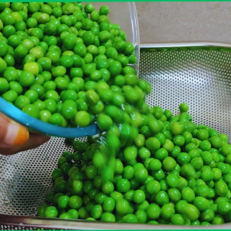 FROZEN HARI MATAR 1KG